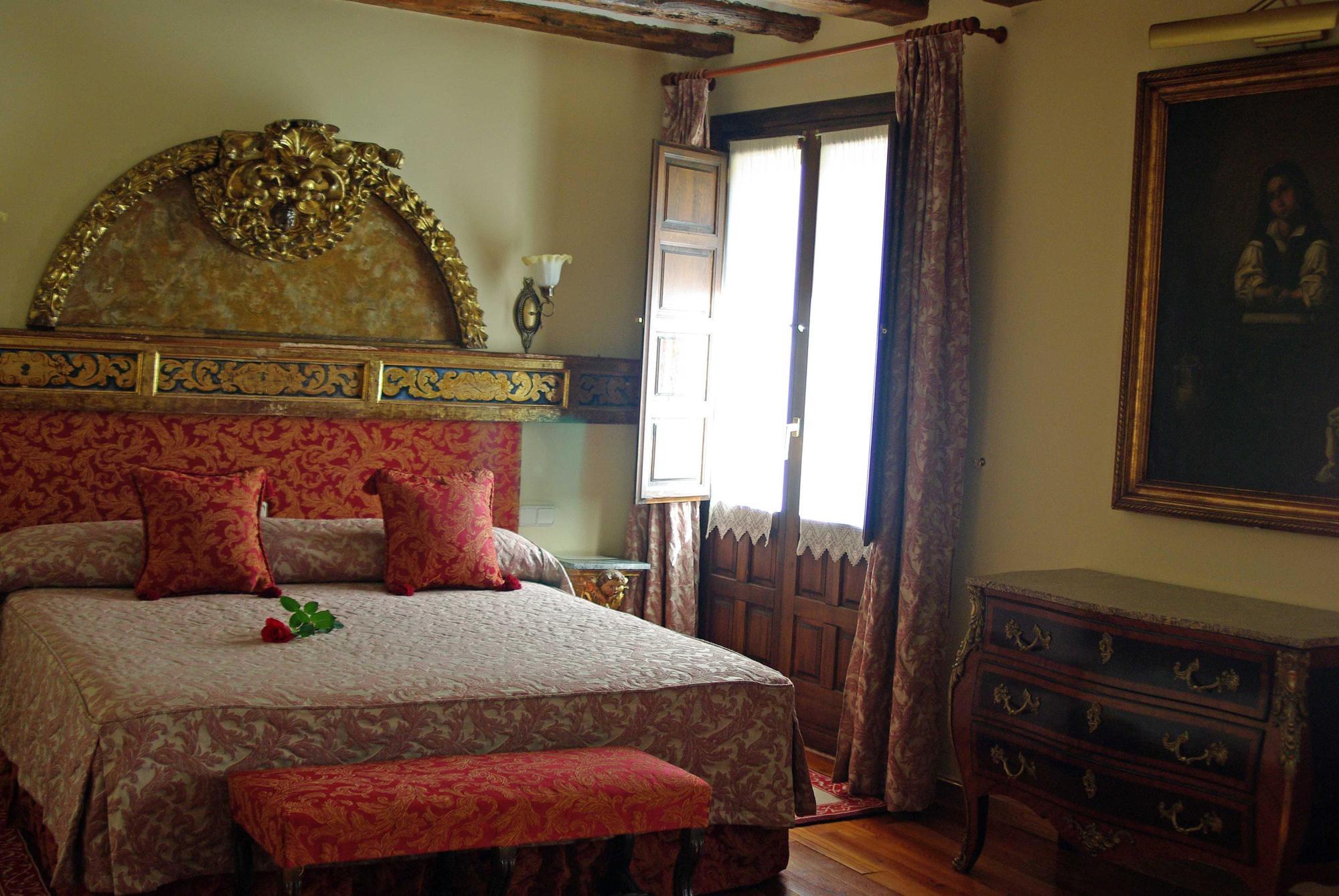 Hotel Alcazar Segovia Ruang foto